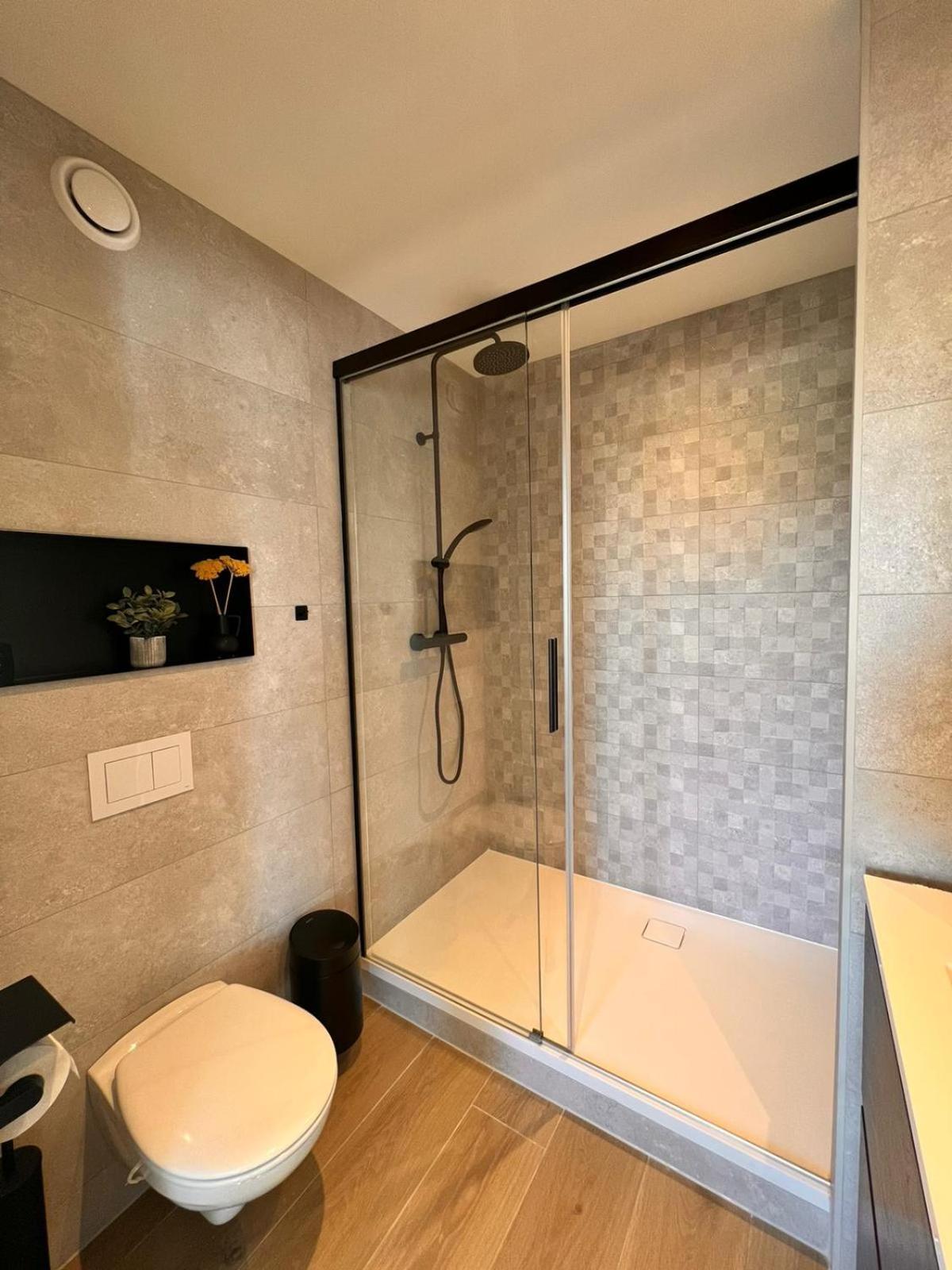 Inova Guesthouse Hasselt Zewnętrze zdjęcie