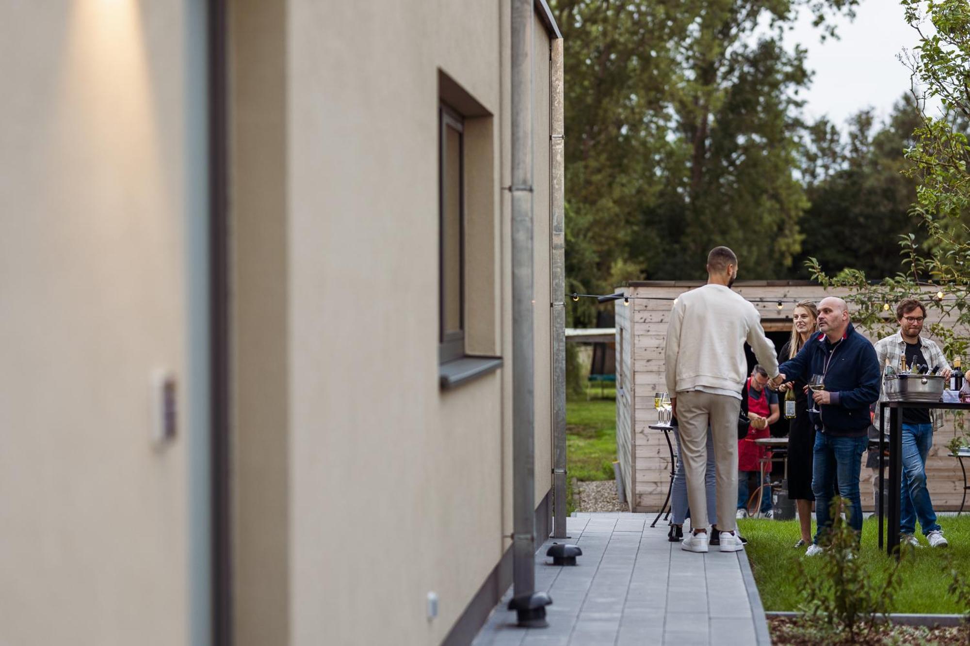 Inova Guesthouse Hasselt Zewnętrze zdjęcie
