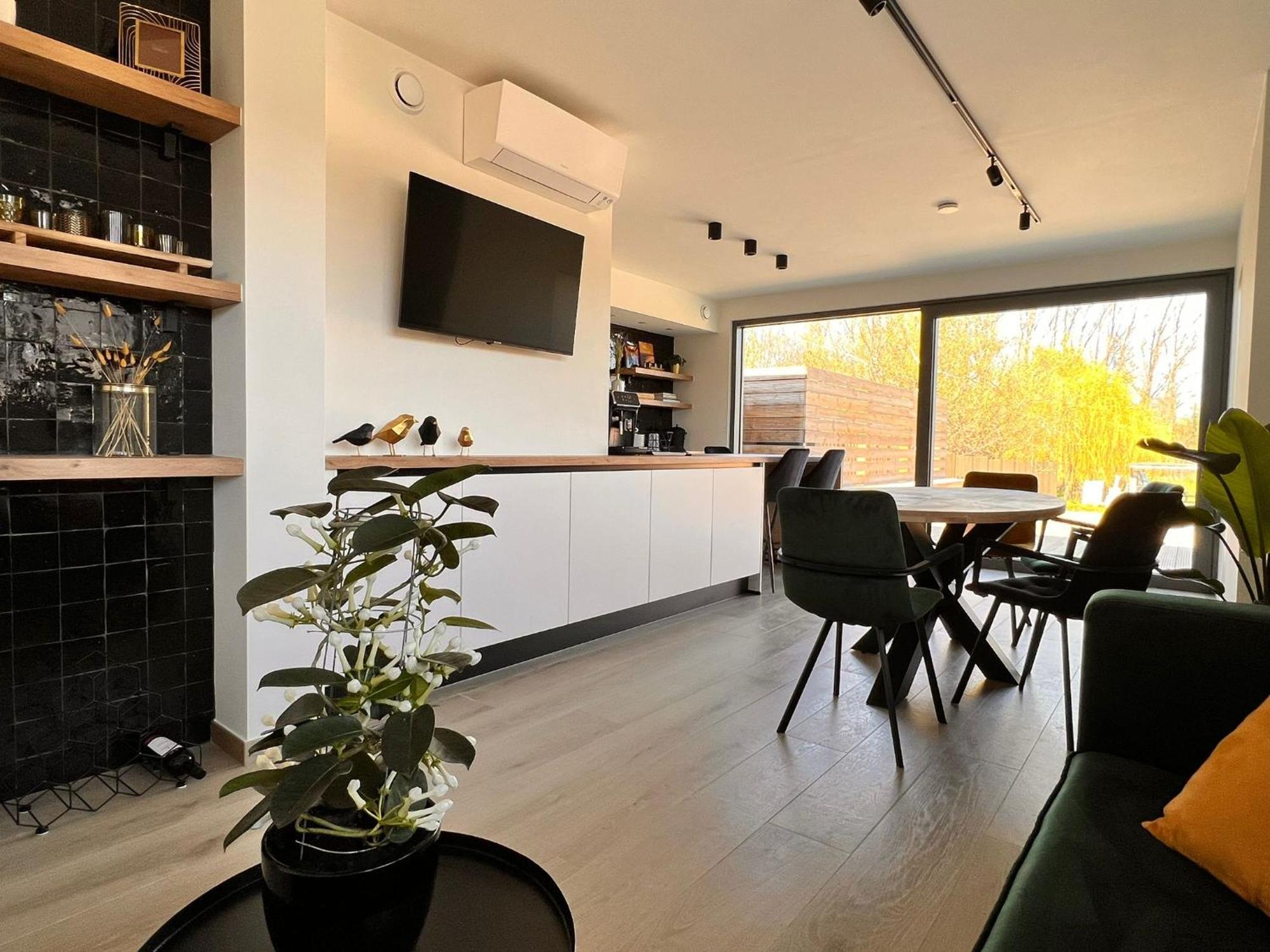 Inova Guesthouse Hasselt Zewnętrze zdjęcie